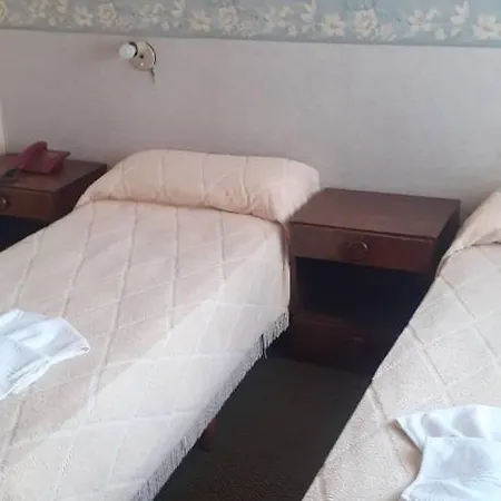 Hotel Emperatriz-3