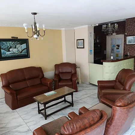 Hotel Emperatriz-2